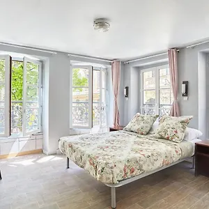Hotel Le Petit Borda, Paryż