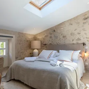 https://ma-maison-a-valbonne.fr-provencehotel.com